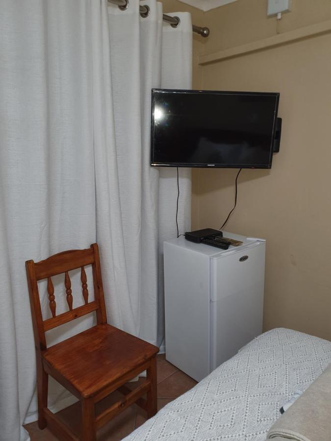 Lani'S Guest House - No Loadshedding Musina Eksteriør bilde